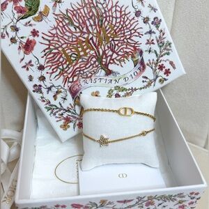 Dior CD Double Chain Bracelet Gold Star Charm Holiday Packaging